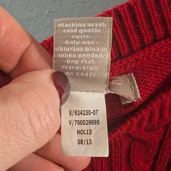 Women's Banana Republic Red Cableknit Boatneck Sweater Sz M - Picture 4 of 6